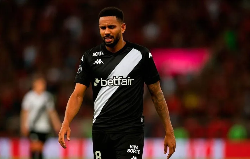 💰 Vasco oferece Jair ao São Paulo: entenda por que a negociação não avançou e o impacto no Mercado da Bola 1 Jogador de futebol em ação ilustrando negociação de transferência e abatimento de dívida