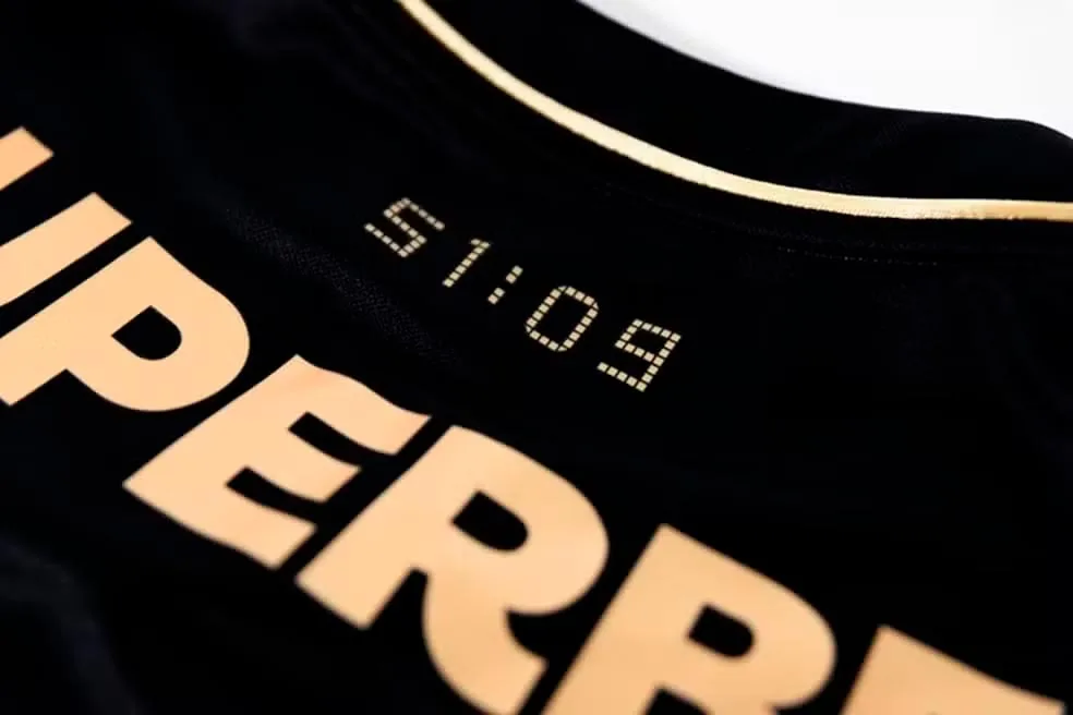 Detalhe horario defesa Rogério Ceni Terceira camisa do São Paulo 2025