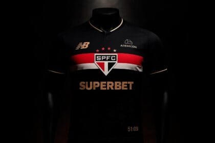 Terceira camisa do São Paulo 2025 homenageia Ceni e o Mundial de 2005